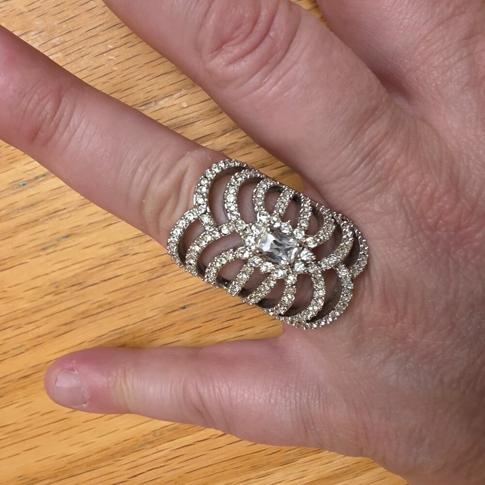 Claire's Multi-Stone Rhinestone Ring Size 10 - Picture 6 of 16